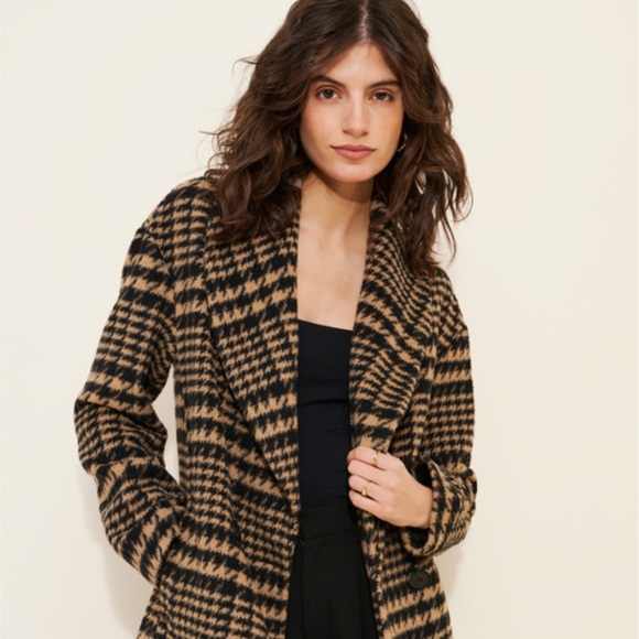 Anthropologie Jackets & Blazers - Anthropologie Avec Les Filles Houndstooth Coat